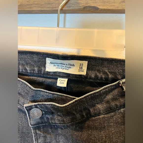 Abercrombie & Fitch The 90’s Slim Straight Ultra High Rise Curve Love size 33 - Picture 2 of 5